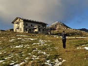 82 Al Rif. Gherardi (1647 m)